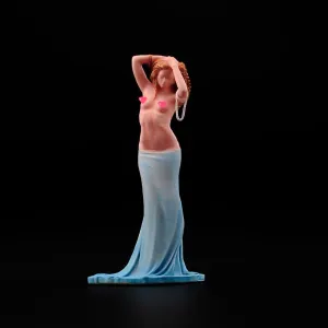 1/64 Scale Painted Figures Resin Miniature Scene Tiny People Action Figure Character Model for DIY Scene Dollhouse Sand Table Diorama (Mermaid Beauty)