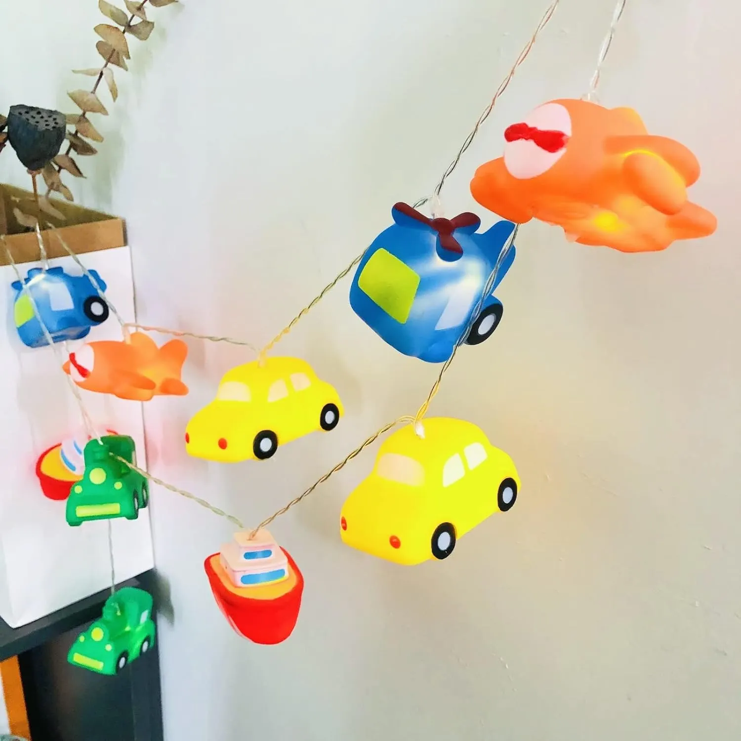 1.65M 10LED Transportation Tool Collection Shape String Light Airplane Helicopter Train Car Steamship Pendants Night Light for Wedding Christmas Kids Room Decoration (Battery Powered, Transportation)