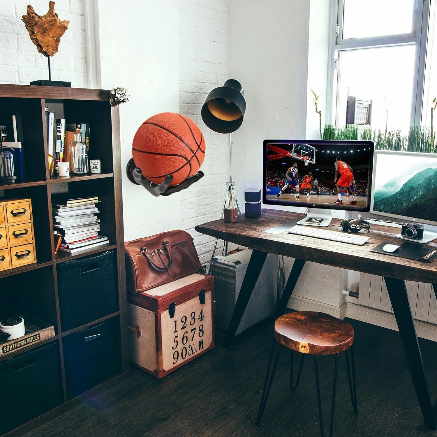 Basketball Holder Wall Mount 2 Piece Set, Men's Room Decoration Game Room Basketball Wall Decor Men's Sport Gifts, Ball Stand Wall Mount, Garage Ball Storage Organizer