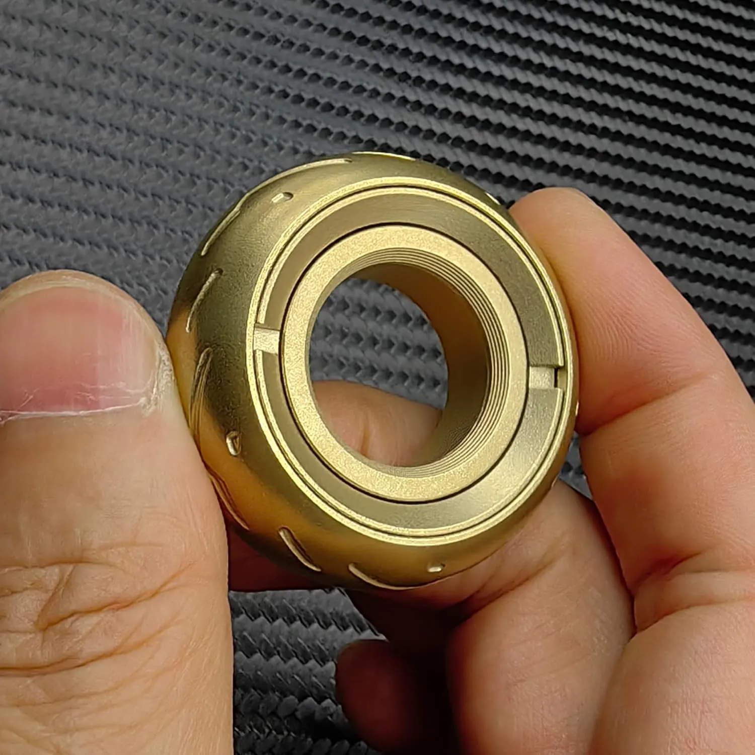 EDC Fidget Sliders Fidget Toys Stress Relief for Adults Magnetic Metal ADHD Casual Fidget Rings Haptic Coin Blocks (Moto-Lightning)