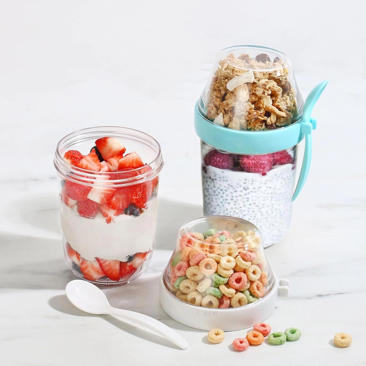 Felli On the Go Yogurt Parfait Snack Cup 12 oz Reusable Leak Proof   Travel Spoon, Topping Holder for Fruit Cereal Milk, To Go Lunch Healthy Portion Control Overnight Oats Container Clear (2, Blue)