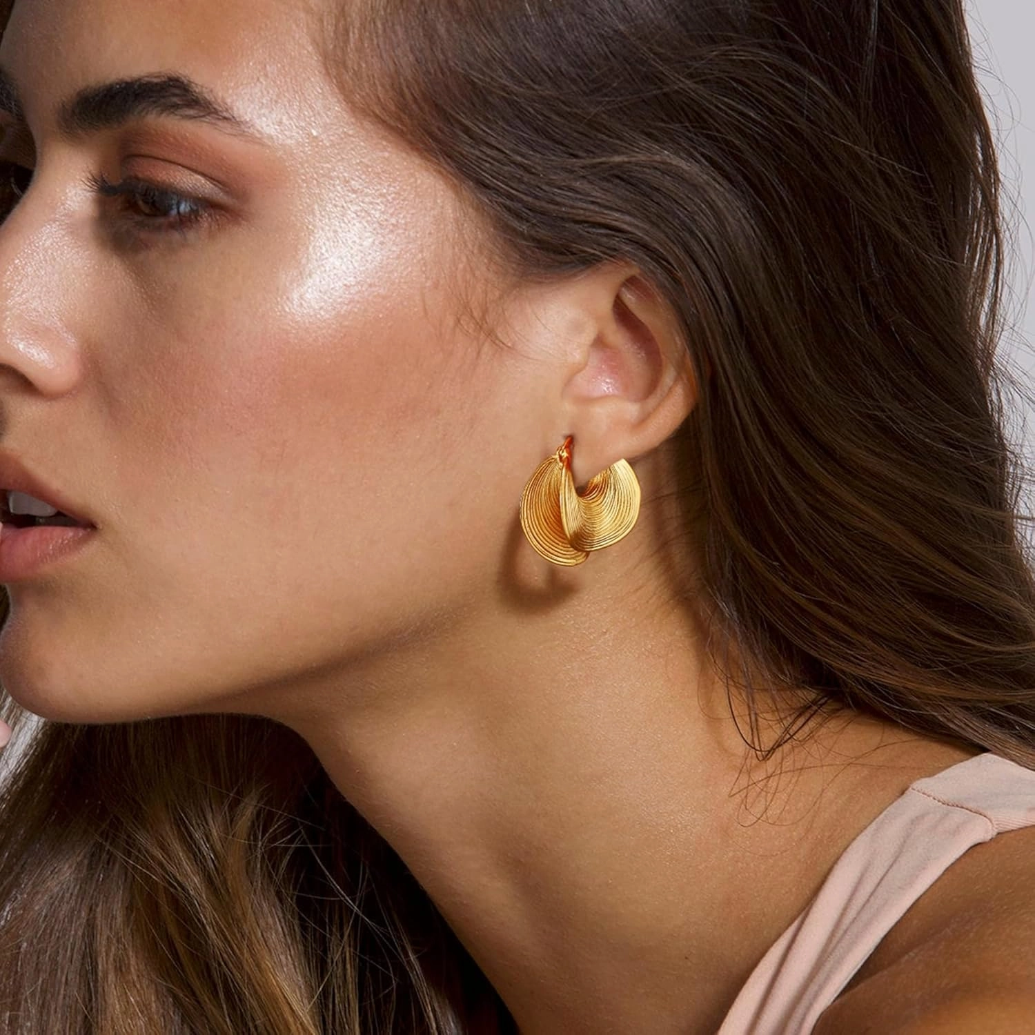 Gold Dangle Earrings for Women 14K Gold Plated Statement Retro Geometric Drop Stud Earring Dainty Hypoallergenic Lightweight Earrings for Women Girls Trendy Jewelry Gifts