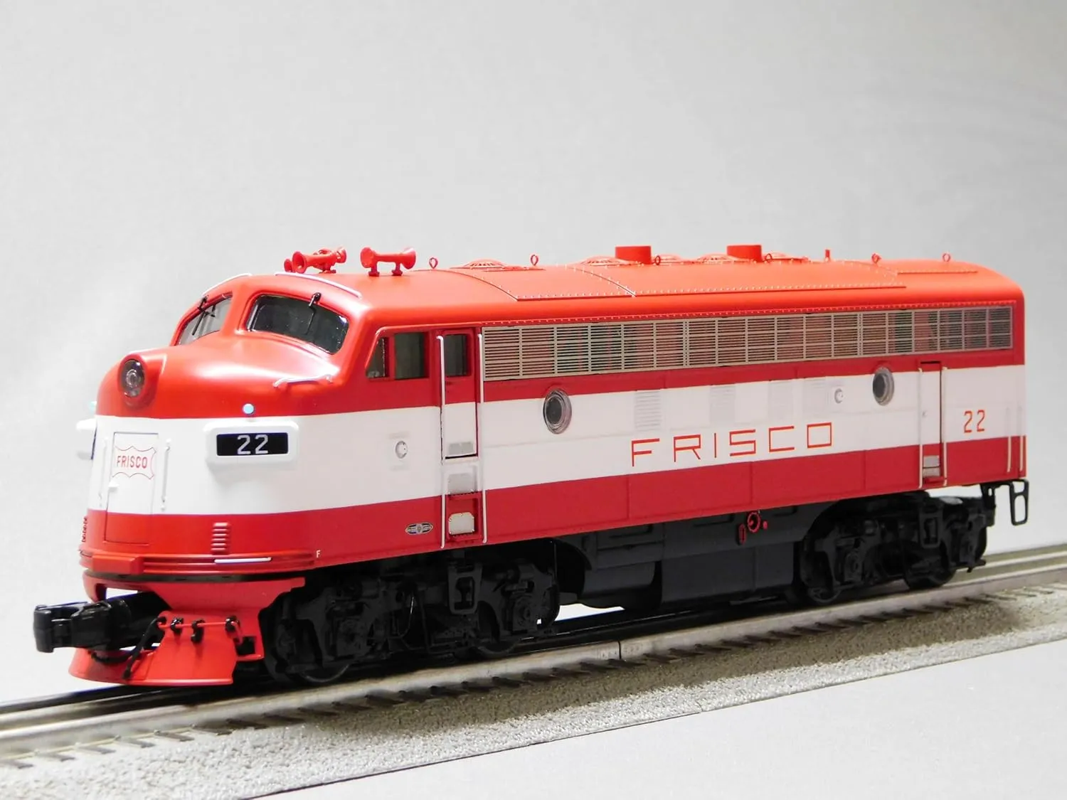 MTH PREMIER FRISCO F-7A DIESEL LOCOMOTIVE ENGINE #22 O GAUGE 20-21805-1, 20-21808-1