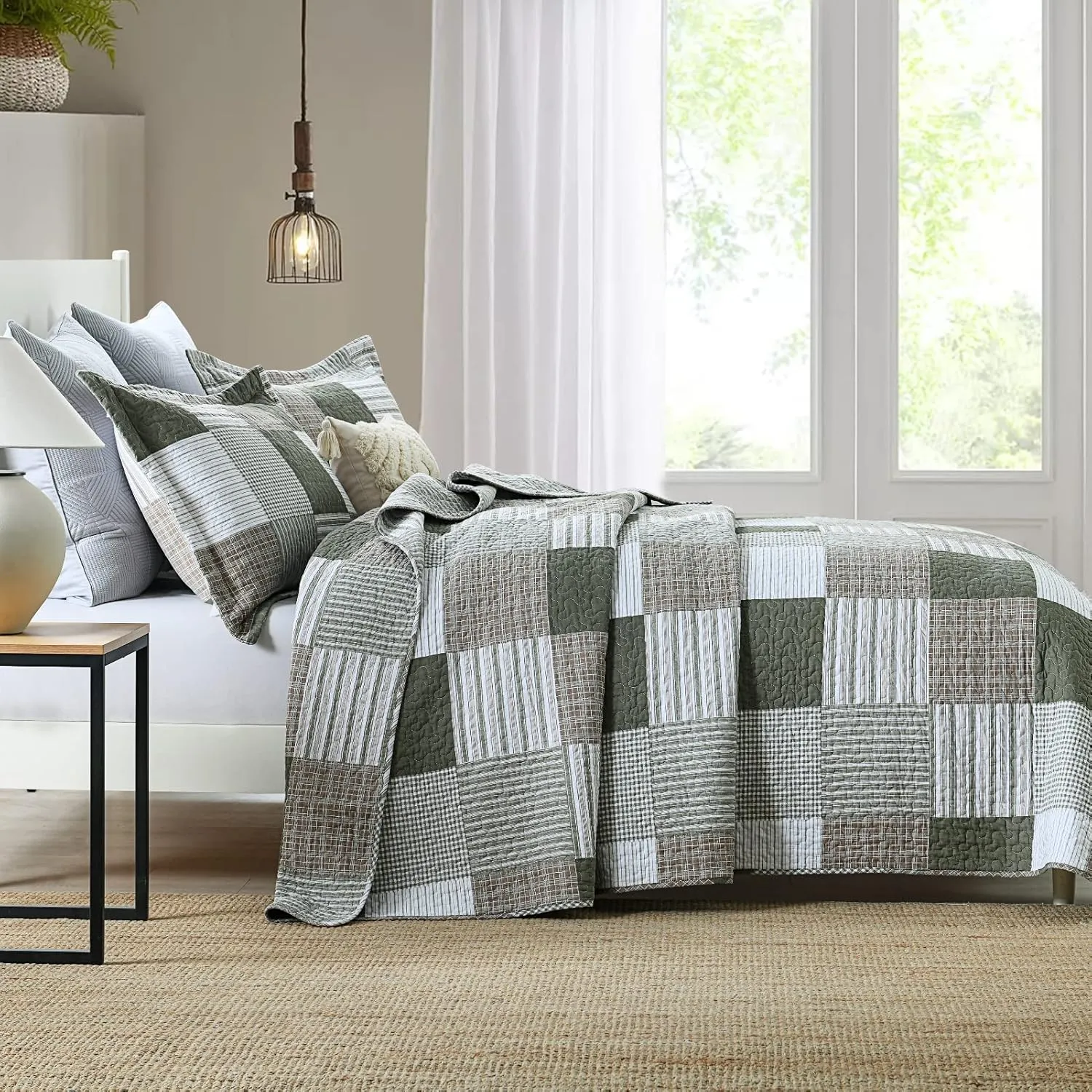 PANGUSHAN 100% Cotton Quilt Set Queen Size, Patchwork Plaid Queen Quilt Bedding Set Bedspreads, Farmhouse Lightweight Comforter Reversible Quilt, Green/Moonbeam Bed Spread for Queen Bed, 3 Pieces