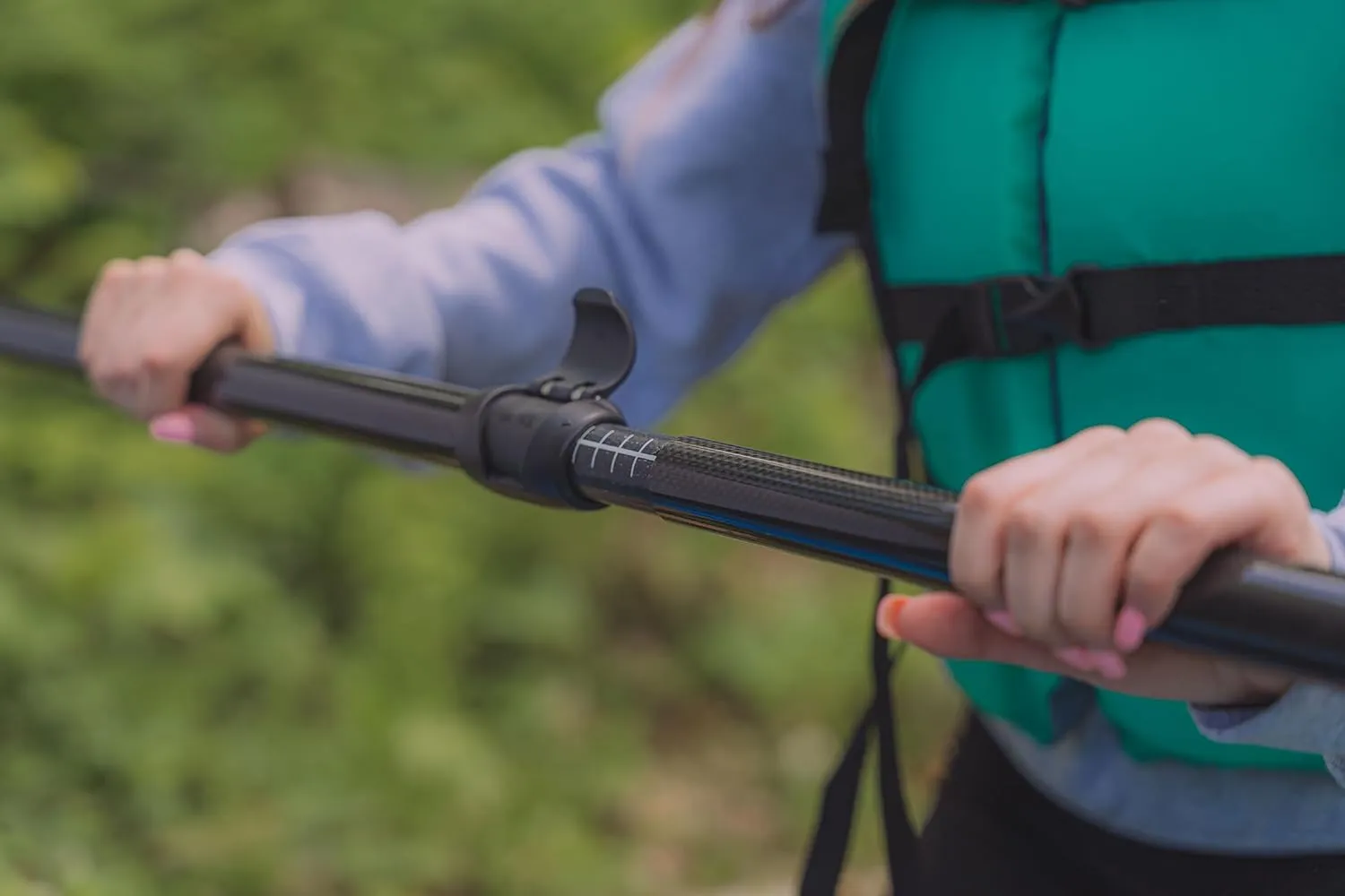 Pelican Symbiosa Kayak Paddle - Adjustable Fiberglass Shaft with Nylon Blades - Lightweight - 90.5in 240cm to 98.5in 250cm
