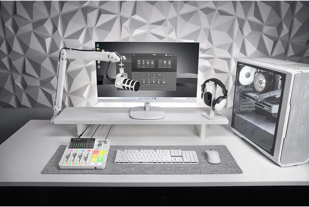 RØDE RØDECaster Duo Compact All-in-One Audio Production Solution for Podcasting, Streaming, Music Production and Content Creation (White)
