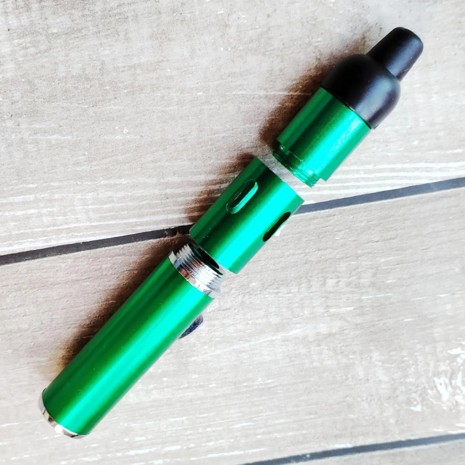Refillable Portable Lighter, Jet Flame Torch Lighter Fame Kitchen Cooking,Green（2PCS）