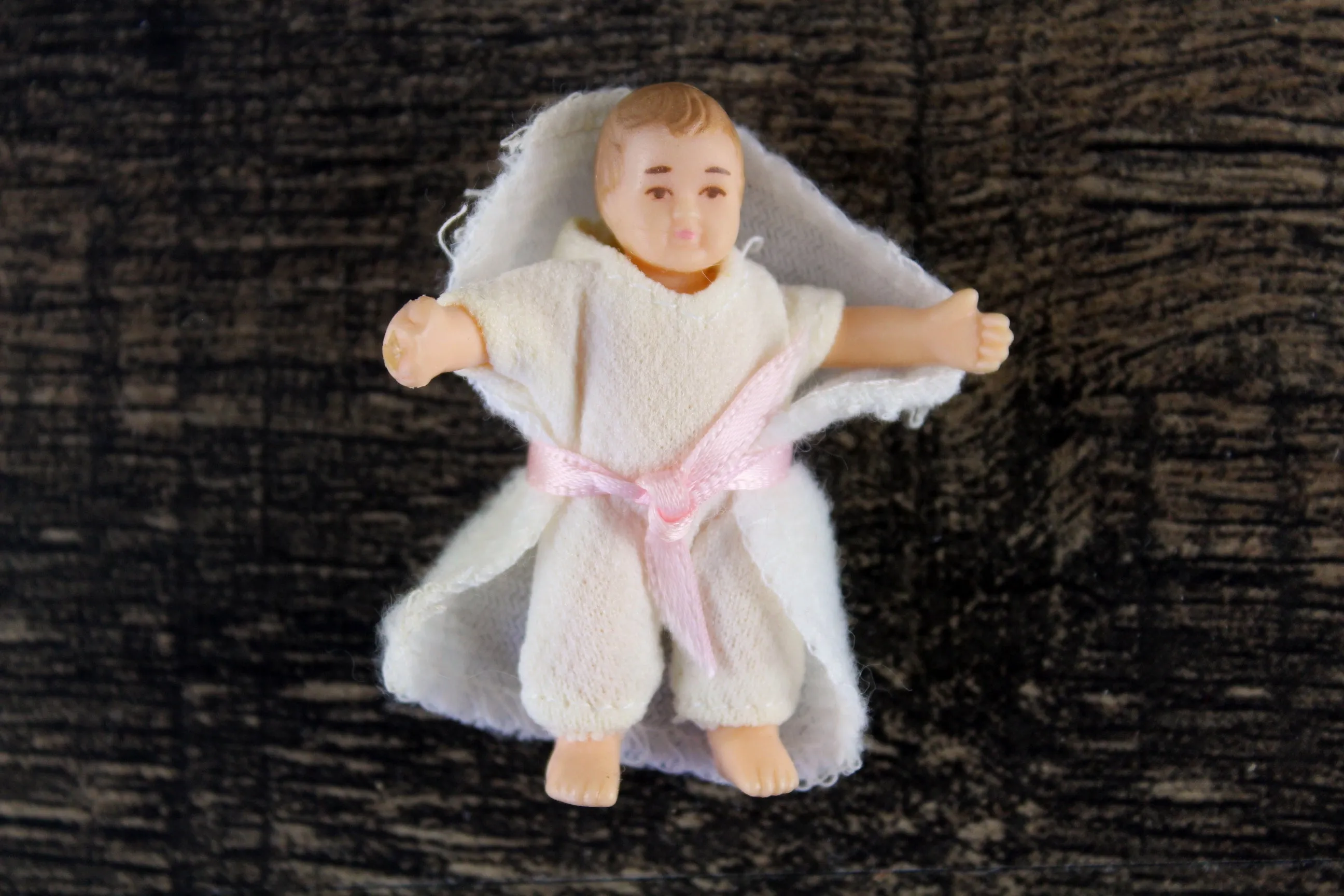 Vintage 1:12 Dollhouse Rubber Baby Figurine with White Outfit & White Swaddle Blanket