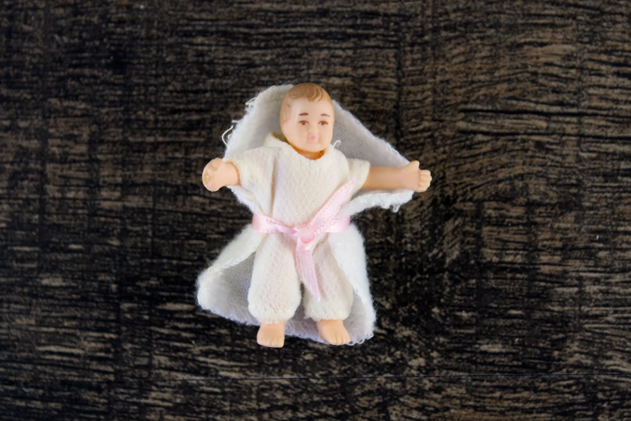 Vintage 1:12 Dollhouse Rubber Baby Figurine with White Outfit & White Swaddle Blanket