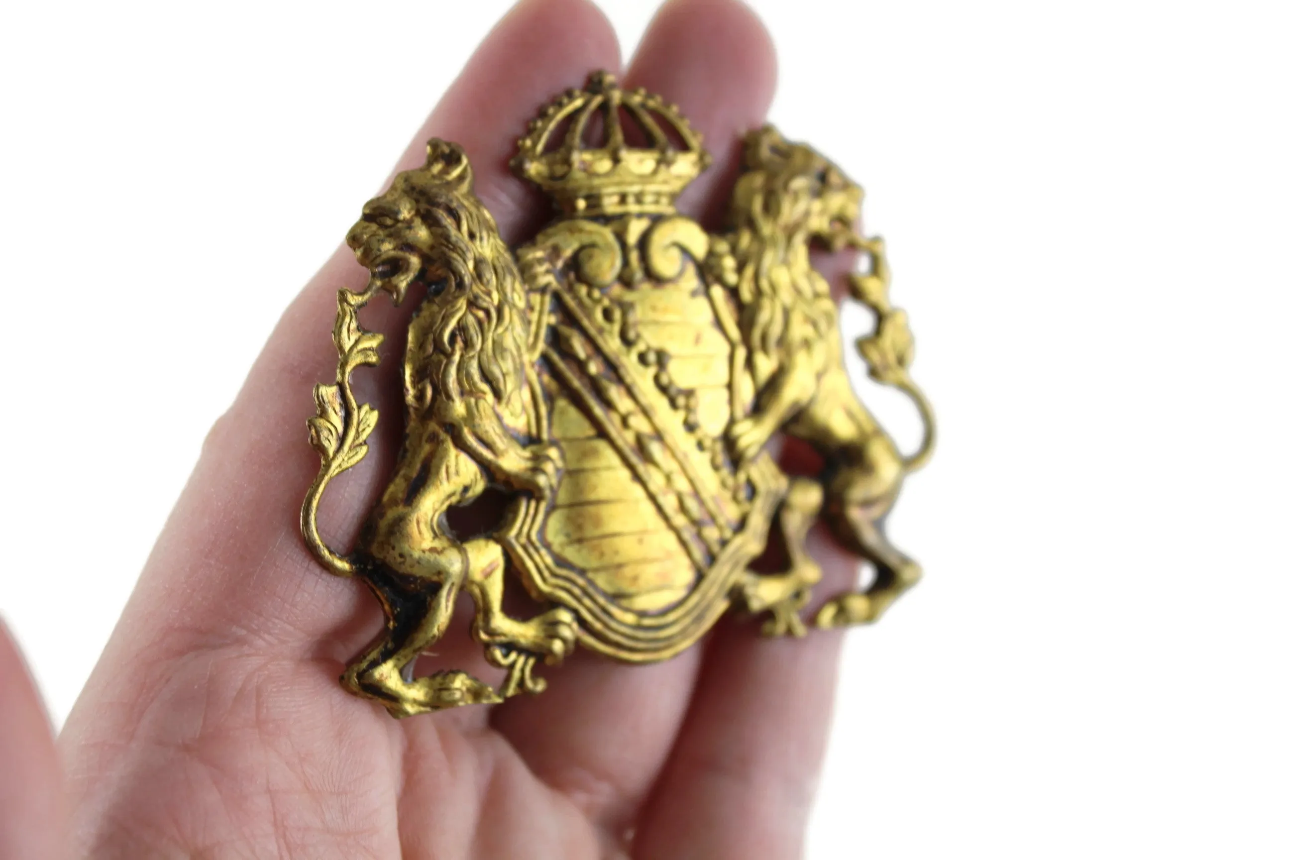 Vintage 1:12 Miniature Dollhouse Gold Metal Crest Wall Hanging with Lions