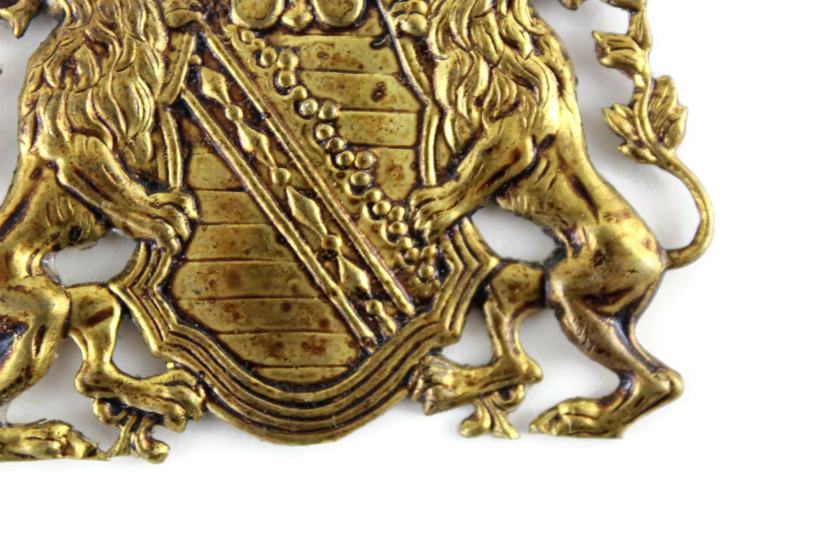Vintage 1:12 Miniature Dollhouse Gold Metal Crest Wall Hanging with Lions